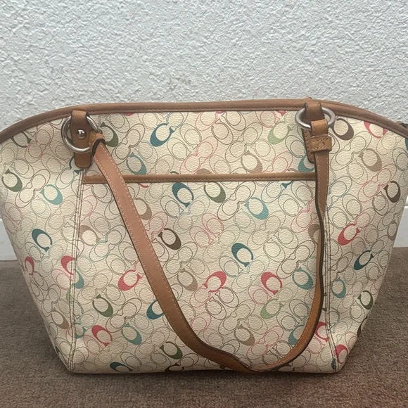 Coach Multicolor Signature Shoulder Bag with Tan Accents - Picture 2 of 7